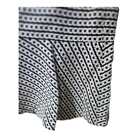 BANANA REPUBLIC NWT Chain Print Flounce Skirt - Size 12 - Picture 4 of 9